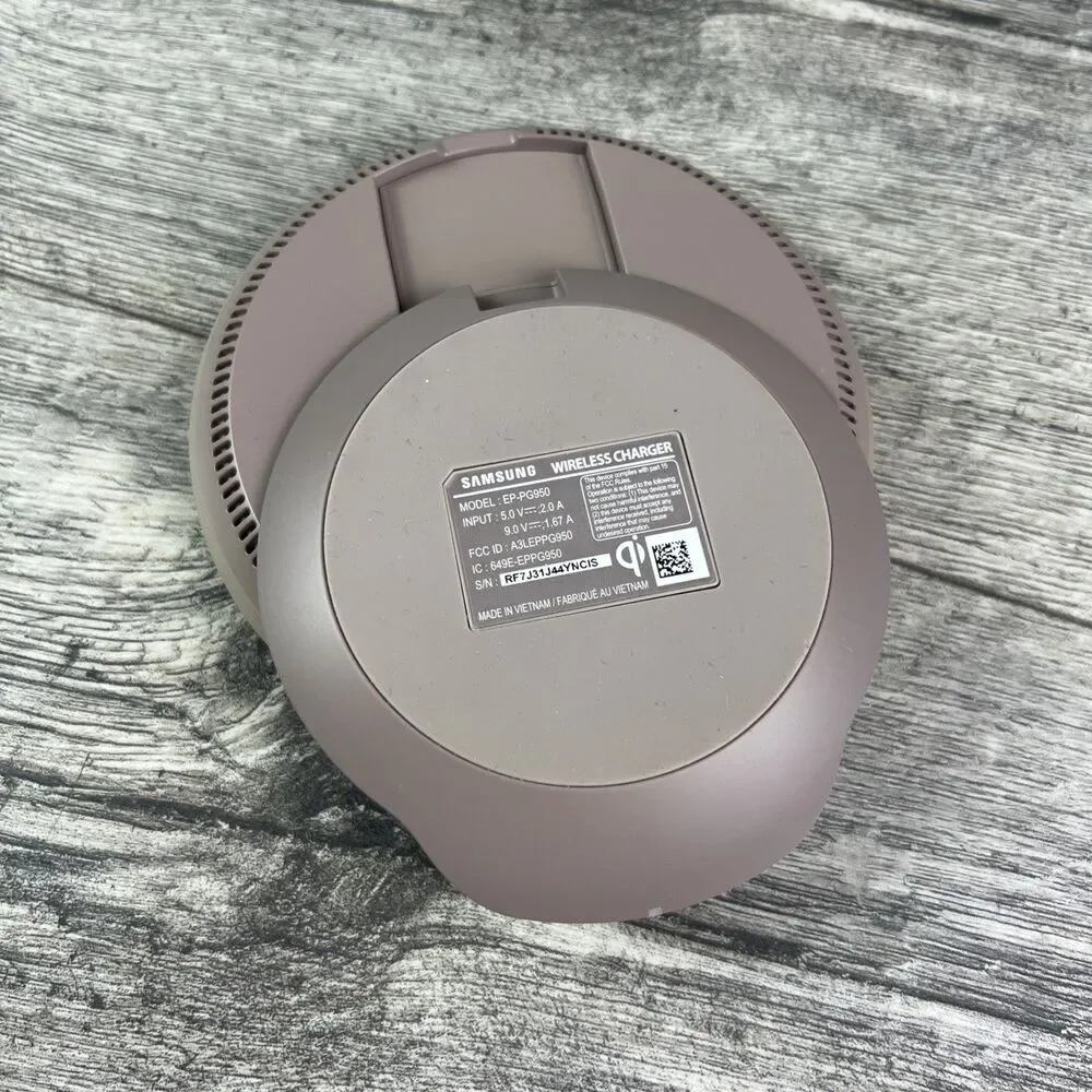 Samsung Fast Charge-Model EP-PG950 Wireless Charger